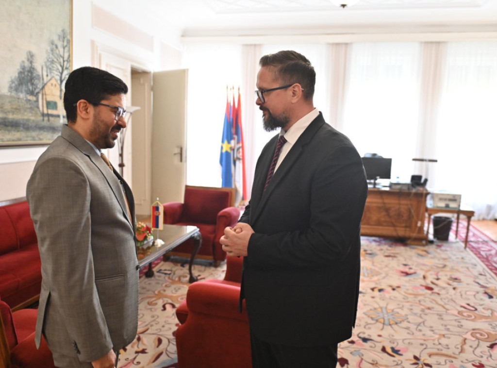 Juhas i ambasador Indije razgovarali o jačanju saradnje i indijskim investicijama u AP Vojvodini