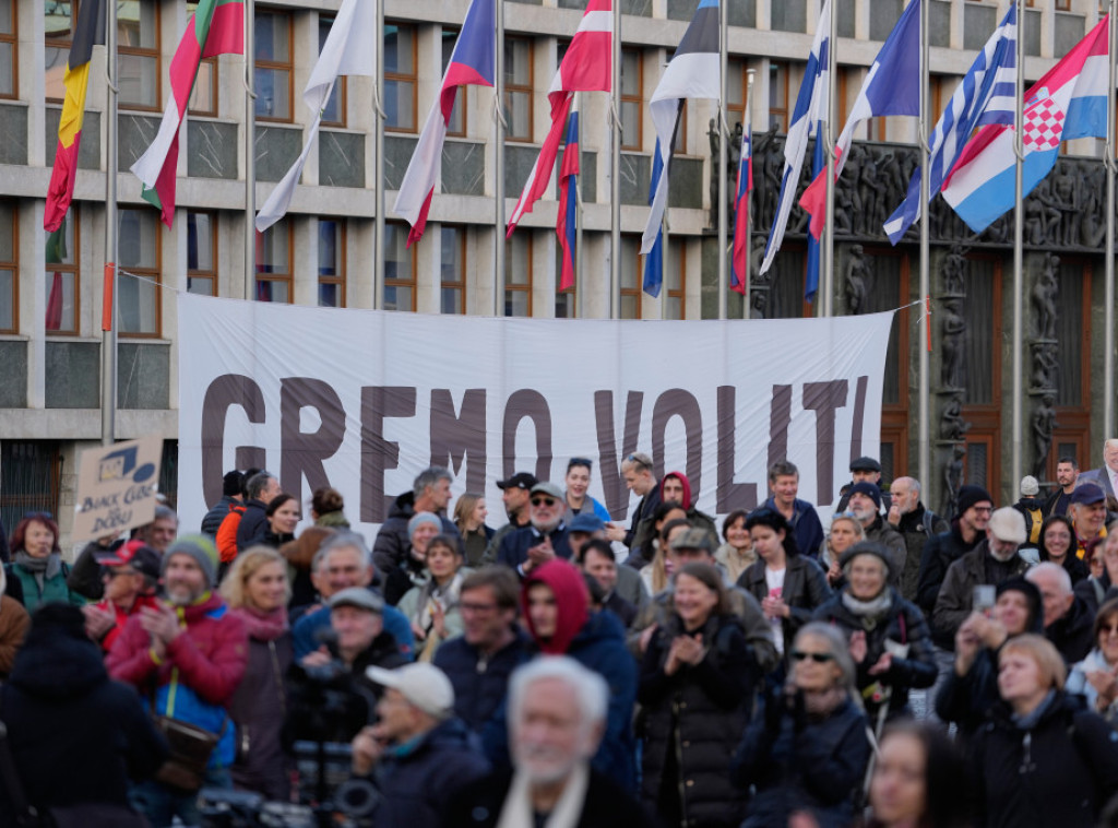 Evrobarometar: Više od 80 odsto Slovenaca smatra da EU donosi korist