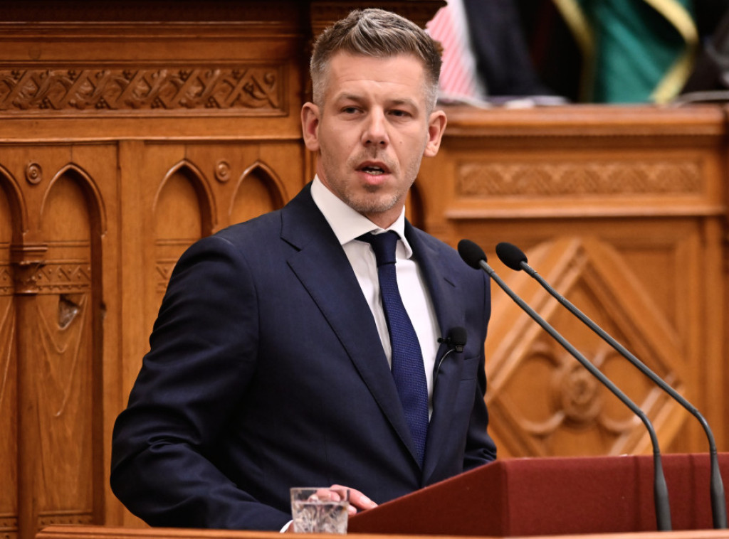 Mađar: Građani su spasili zemlju od kolapsa, Pakš još ne treba potpuno da se zatvori