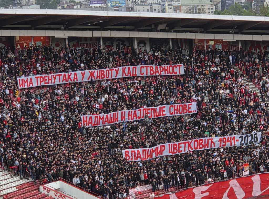 Navijači Crvene zvezde se emotivno oprostili od Vladimira Cvetkovića