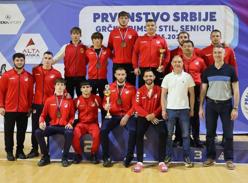 Proleter i Crvena zvezda najuspešniji na pojedinačnom seniorskom prvenstvu Srbije u rvanju