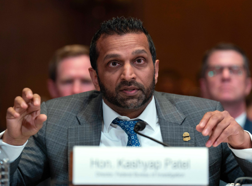 Direktor FBI Kaš Patel negira optužbe za opijanje u žestokoj raspravi u Senatu