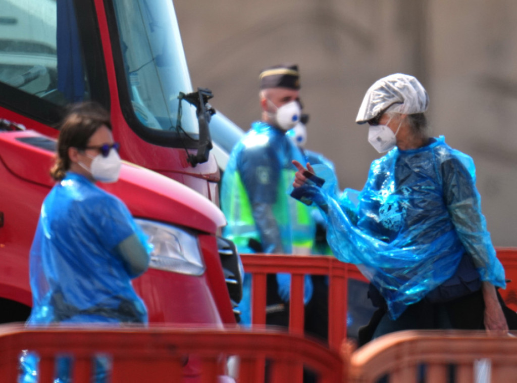 Španski putnik pozitivan na hantavirus stabilno, ostali u karantinu bez simptoma