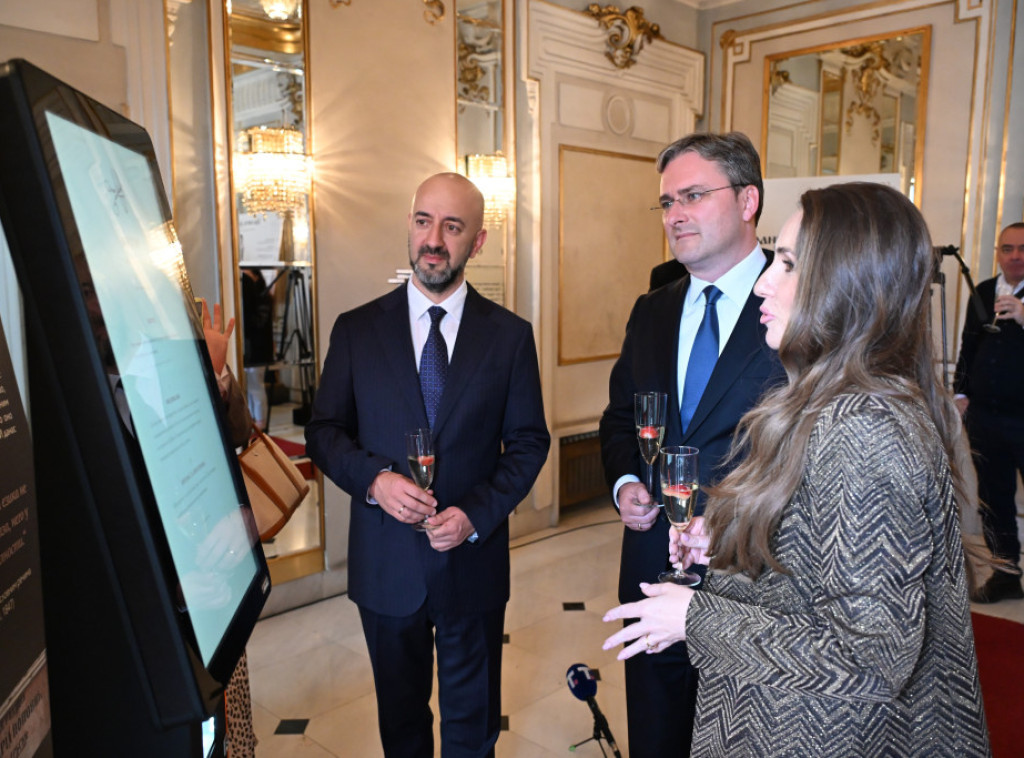 Ministar Selaković otvorio izložbu posvećenu Jovanu Steriji Popoviću u Narodnom pozorištu