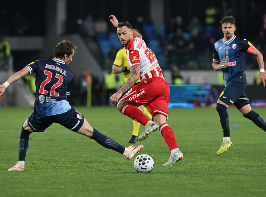 Zvezda u 90+6. minutu izborila produžetke protiv Vojvodine u finalu Kupa Srbije