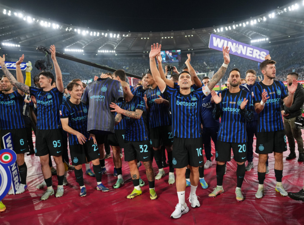 Fudbaleri Intera savladali Lacio i 10. put osvojili Kup Italije