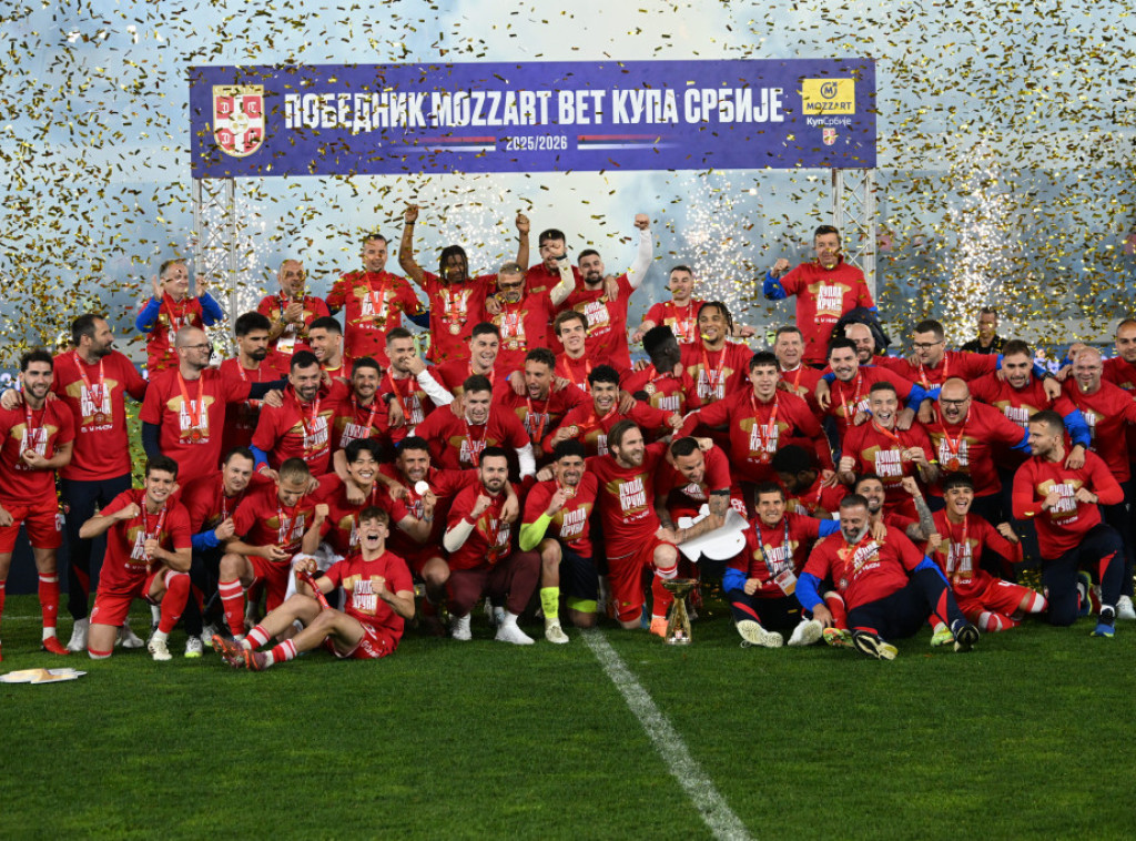 Fudbaleri Crvene zvezde posle penala pobedili Vojvodinu za 30. trofej u Kupu Srbije