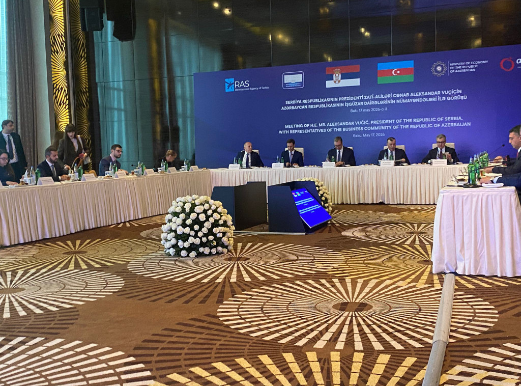 Vučić se sastao s predstavnicima najvećih azerbejdžanskih kompanija u Bakuu
