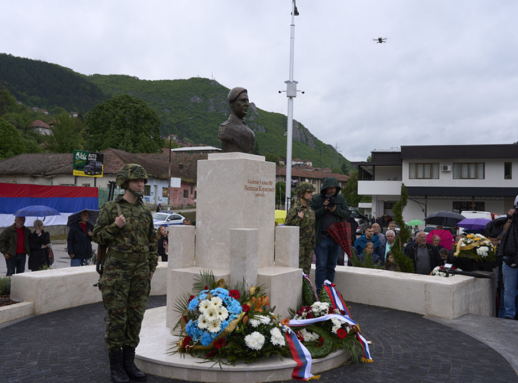 Svečano otkriven spomenik kapetanu prve klase Veliši Kijanoviću