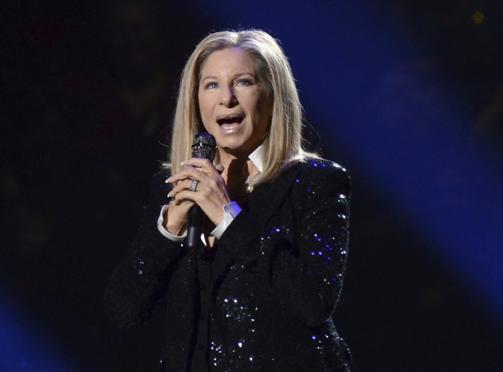 Barbra Strajsend neće prisustvovati završetku Kanskog festivala zbog povrede kolena