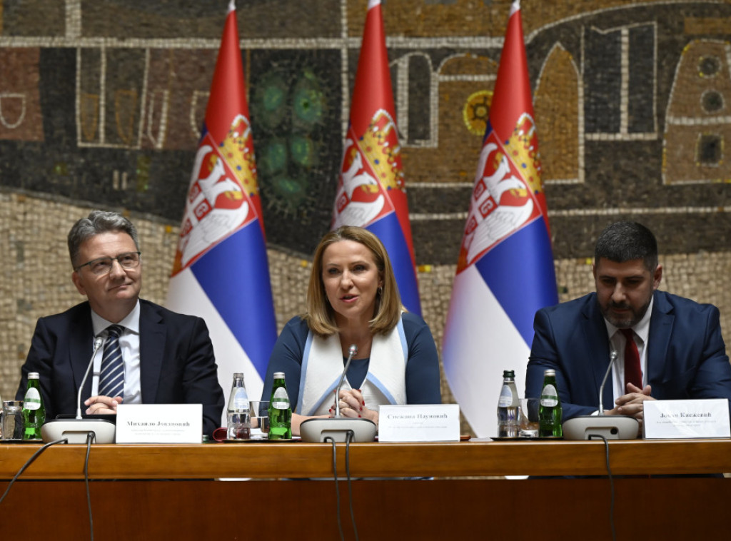 Snežana Paunović: Matičari svedoci najvažnijih događaja, treba da dobiju status kakav zaslužuju