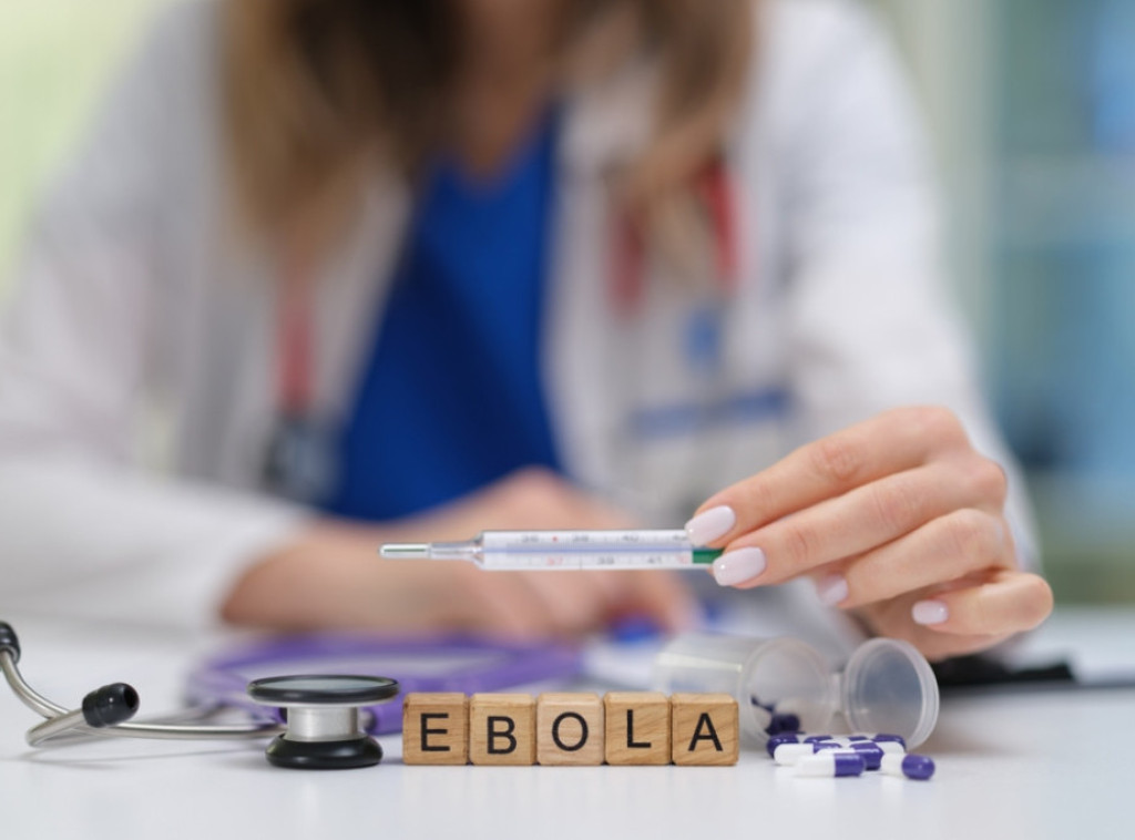 SAD otvaraju karantinski centar u Keniji za američke državljane izložene eboli