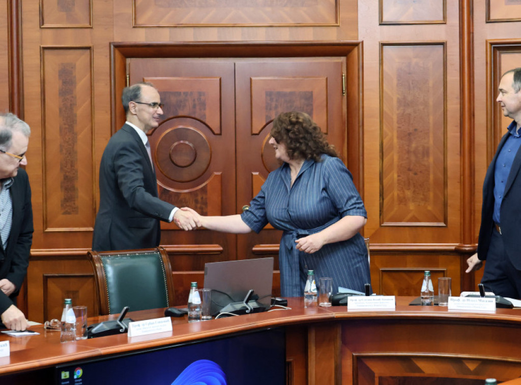 Premijer Macut sa dekanima prirodno-matematičkih, tehničkih i pedagoških fakulteta