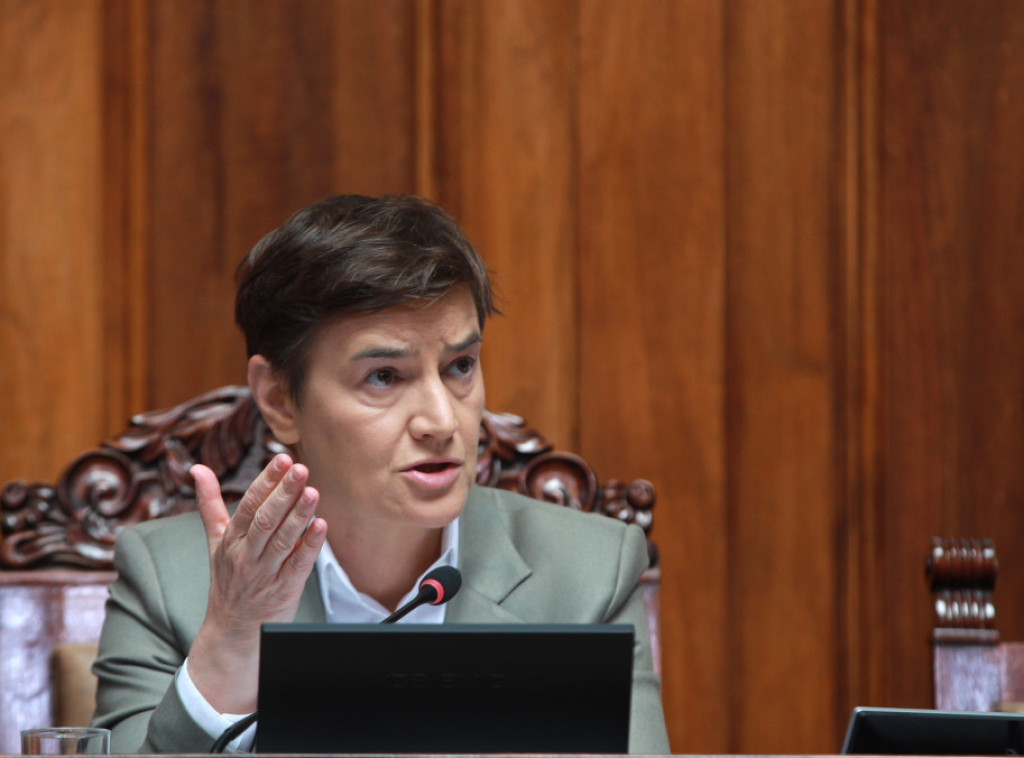 Ana Brnabić: Neki preminuli nisu izbačeni sa biračkog spiska, jer nisu upisani u knjige umrlih