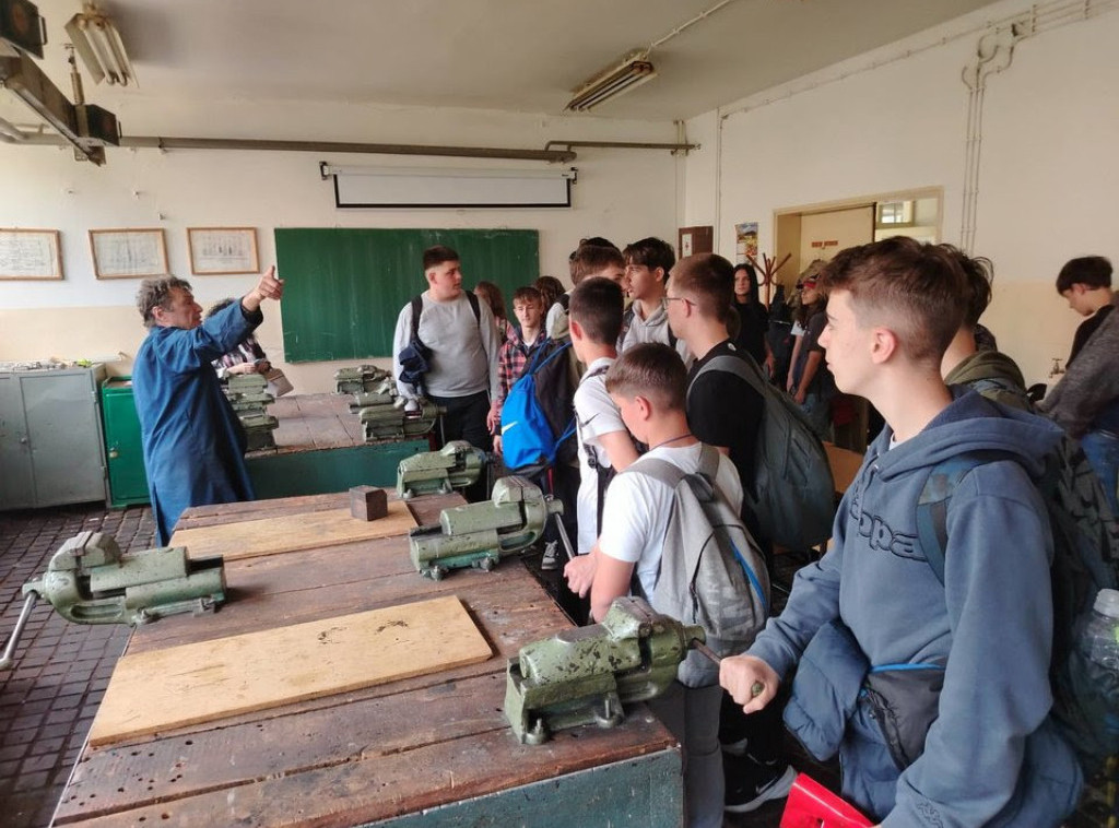 Učenici birali zanimanja budućnosti: Uspešno završen karavan Try a Skill