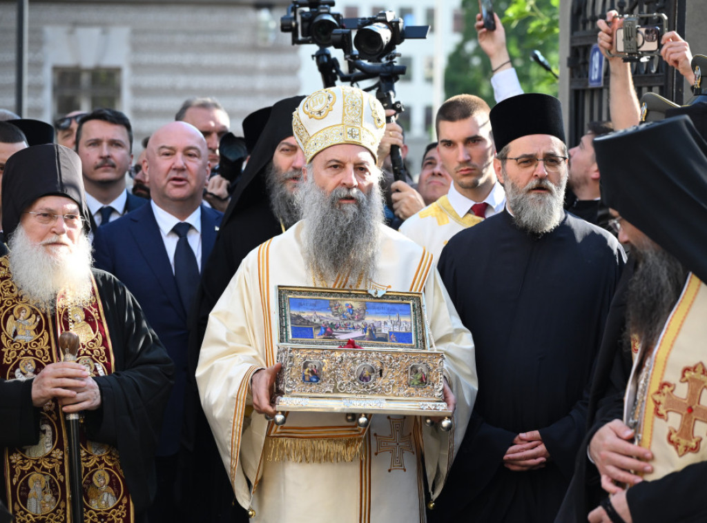 Hram Svetog Save: Svenoćno bdenije i Liturgija pred pojasom Presvete Bogorodice
