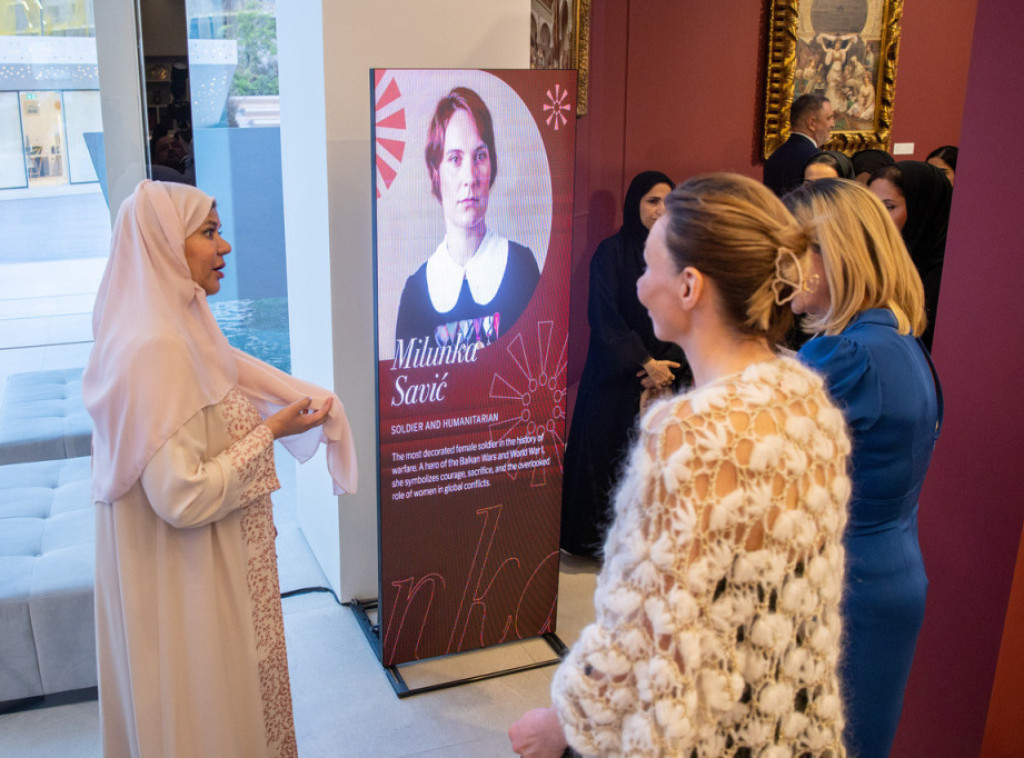 U Abu Dabiju otvorena izložba "Istaknute žene savremene Srbije"