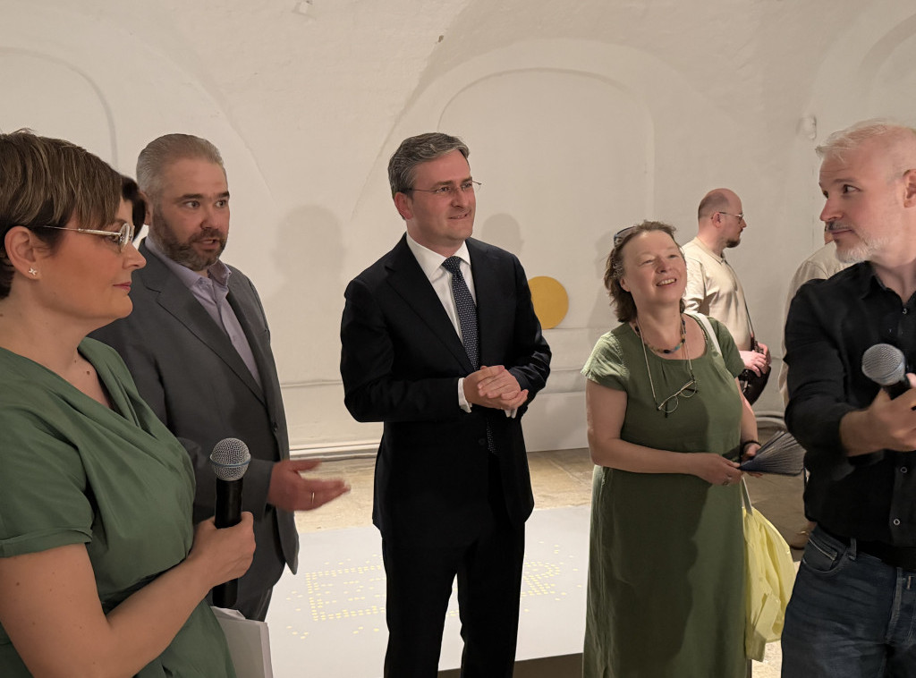 Ministar Selaković: Od danas i ruska publika može da vidi izložbu o srpskim svetinjama na KiM