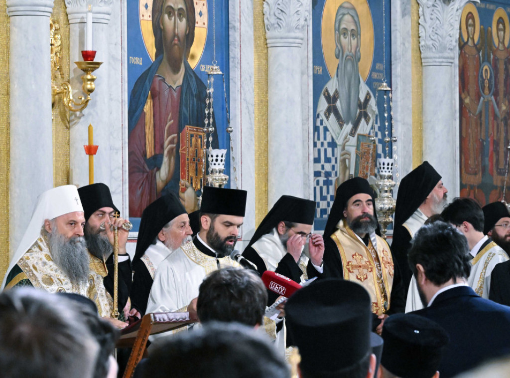 Patrijarh Porfirije: Beograd je danas molitveno srce Srba, Spasovdanska litija živi korak vere, nade i ljubavi
