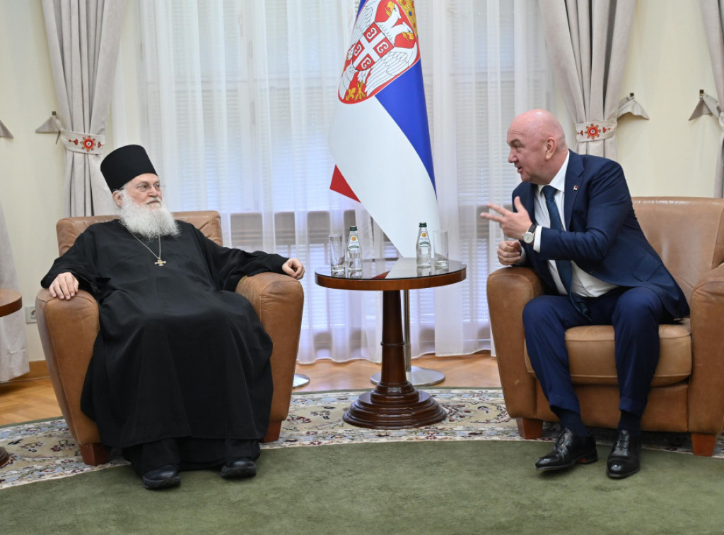 Nenad Popović i arhimandrit Jefrem: Litija bila veličanstvena, Pojas duhovna veza Srba i Svete Gore