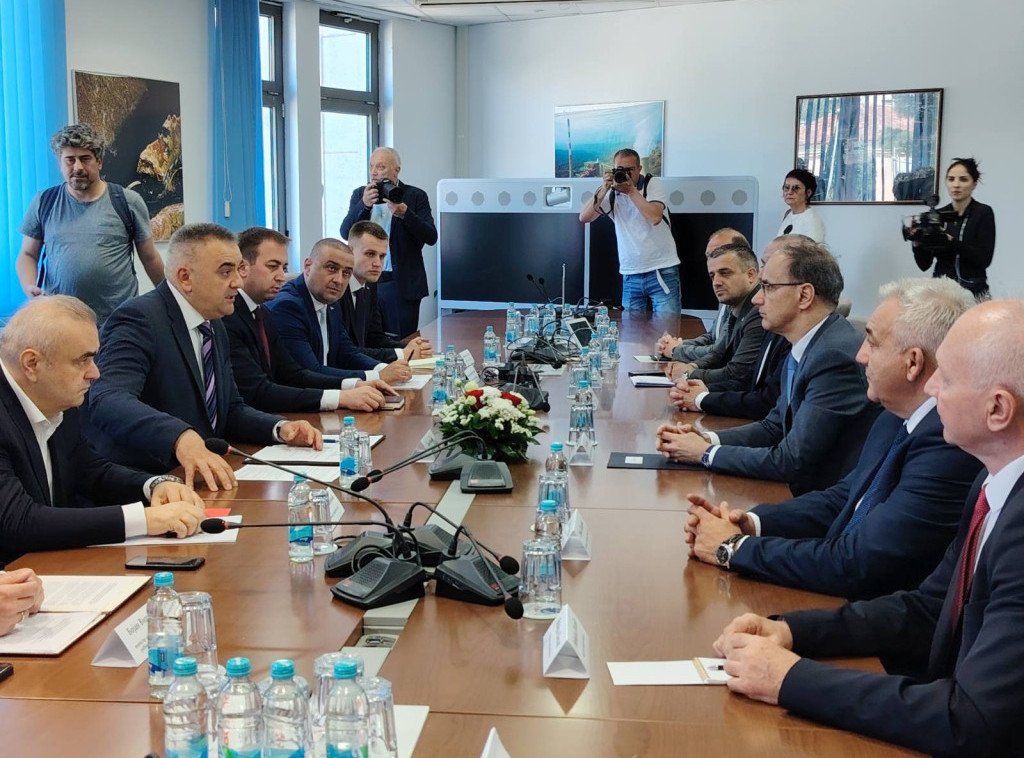 Macut stigao u Trebinje, u toku radni sastanak sa Minićem, ministrima i saradnicima
