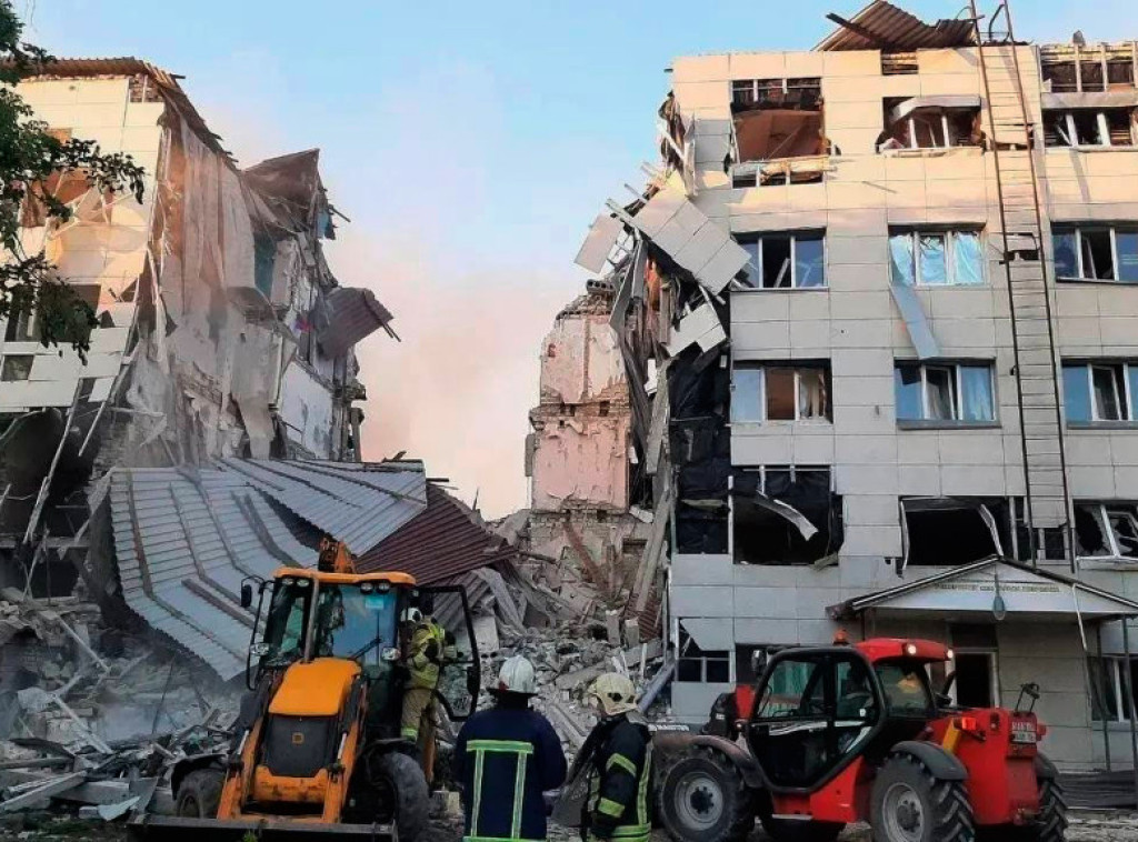 U samoproglašenoj Luganskoj Narodnoj Republici danas i sutra dani žalosti zbog napada na internat u Starobeljsku