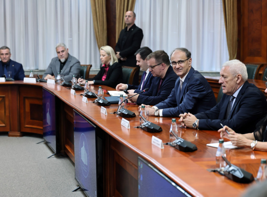 Macut sa dekanima o aktuelnim pitanjima u oblasti visokog obrazovanja