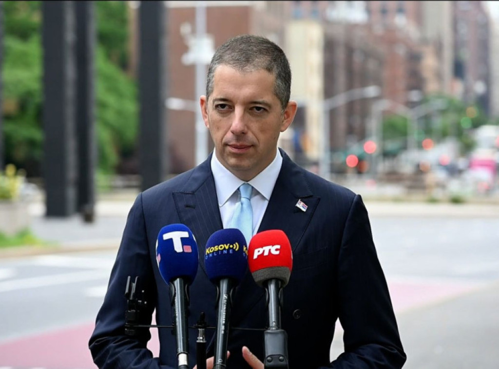 Ministar Đurić: Sa šefom diplomatije Kine razgovarao sam o jačanju saradnje diplomatija dveju zemalja