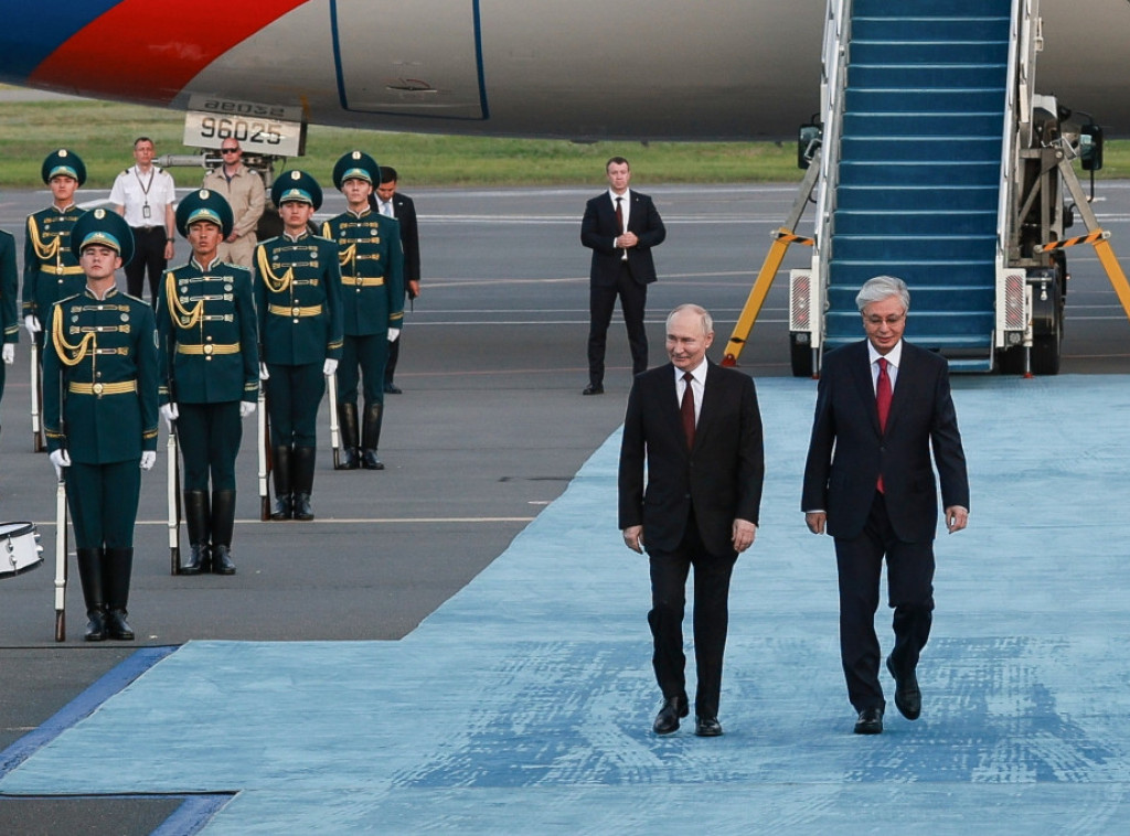 Putin započeo državnu posetu Kazahstanu, dočekao ga je Tokajev