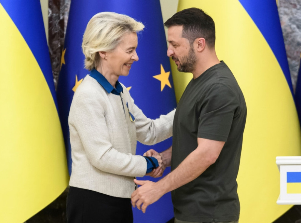Fon der Lajen razgovarala sa Zelenskim: EU nastavlja da podržava Ukrajinu