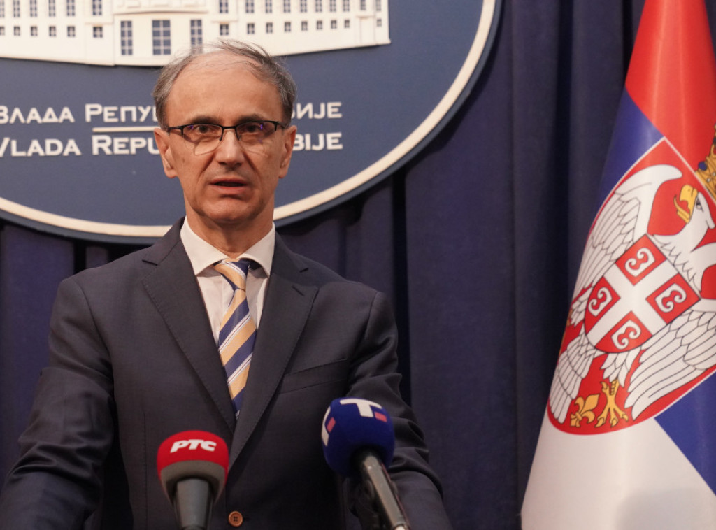 Premijer Macut pozvao međunarodne predstavnike na Kosovu i Metohiji da hitno reaguju na prebijanje Raškovića