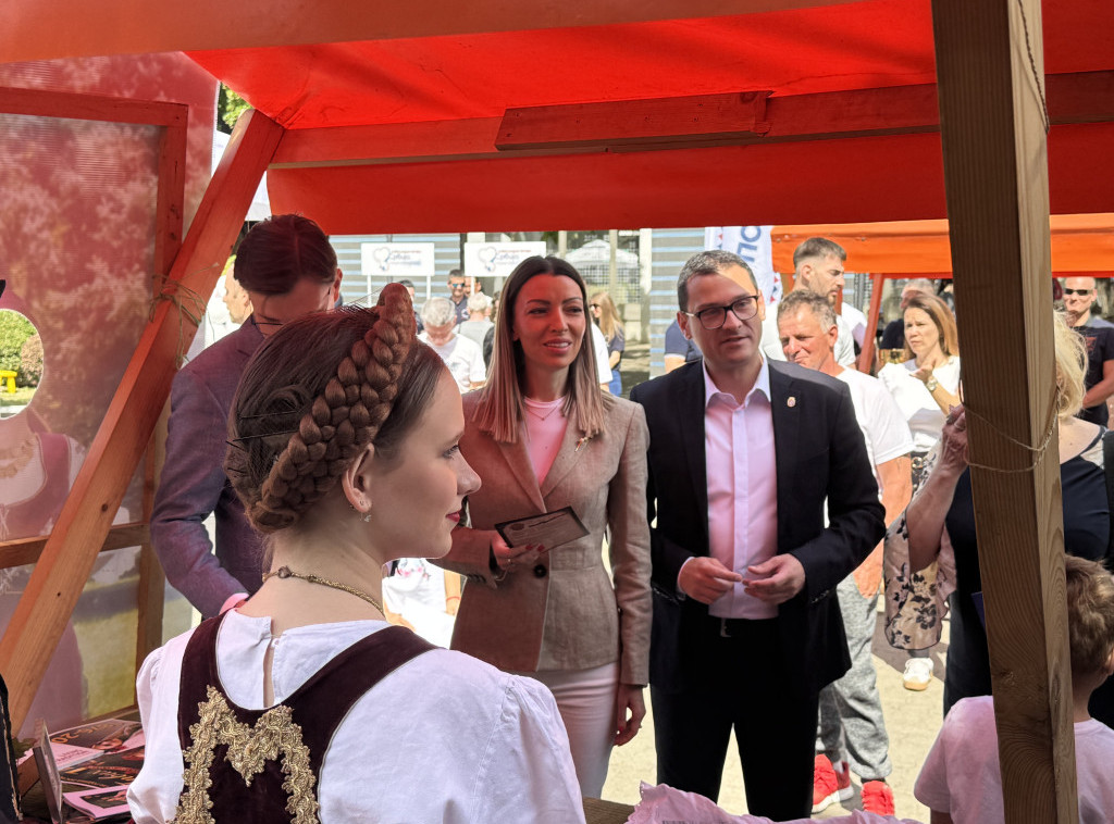 U Kikindi akcija "Srbija naša porodica", Mesarović najavila nove investicije u gradu