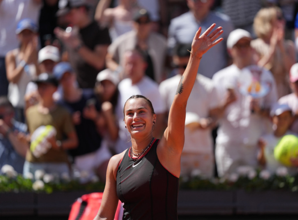 Sabalenka pobedila Kasatkinu za plasman u osminu finala Rolan Garosa