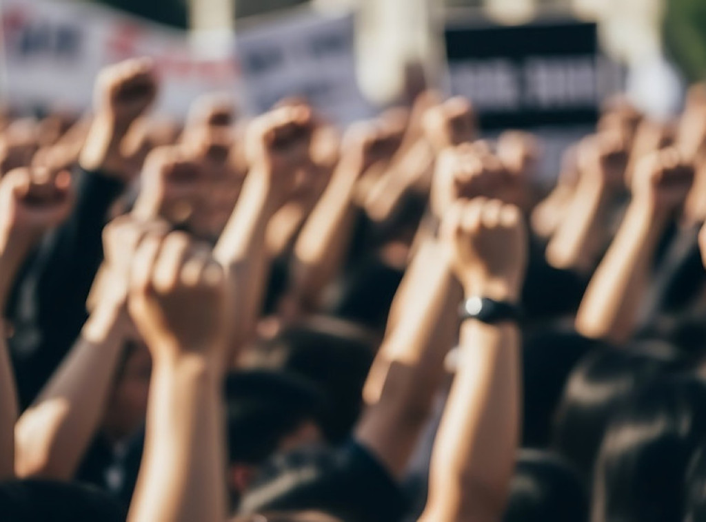 Na demonstracijama krajnje desnice u Hagu izbili neredi