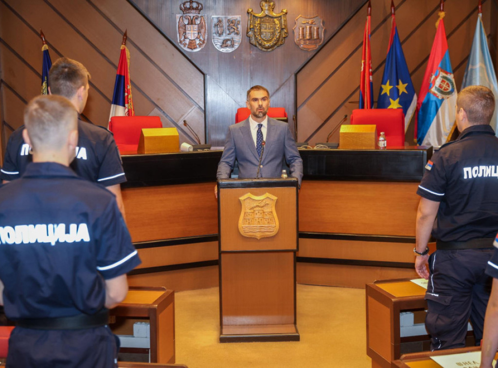 Dan MUP-a i Dan policije obeleženi u Novom Sadu; Mićin: Nastavićemo da poboljšavamo uslove rada