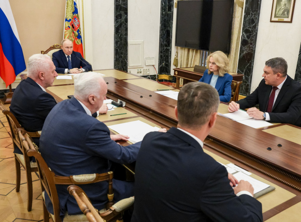 Putin održao sastanak o napretku istrage napada na koledž u Starobeljsku