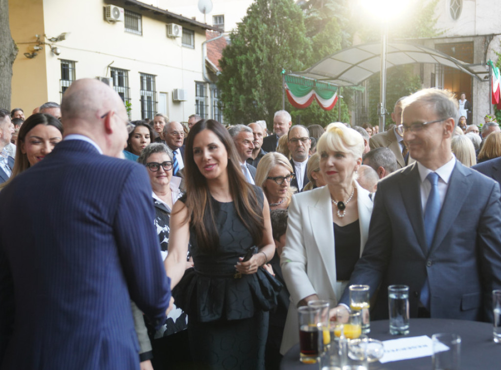 Obeležen Dan Republike Italije u Beogradu, prisustvovali Ana Brnabić, Đuro Macut i Tamara Vučić