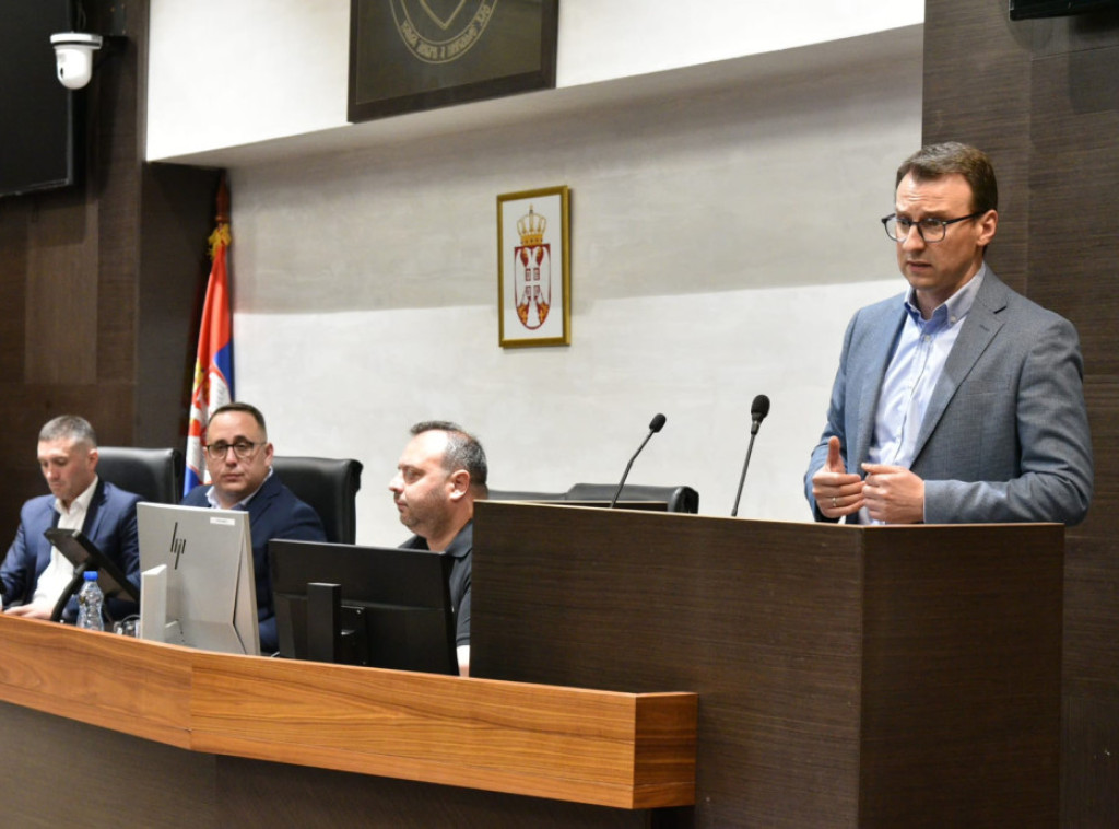 Petar Petković interno raseljenim licima: Glas za Srpsku listu je glas za opstanak Srba na KiM