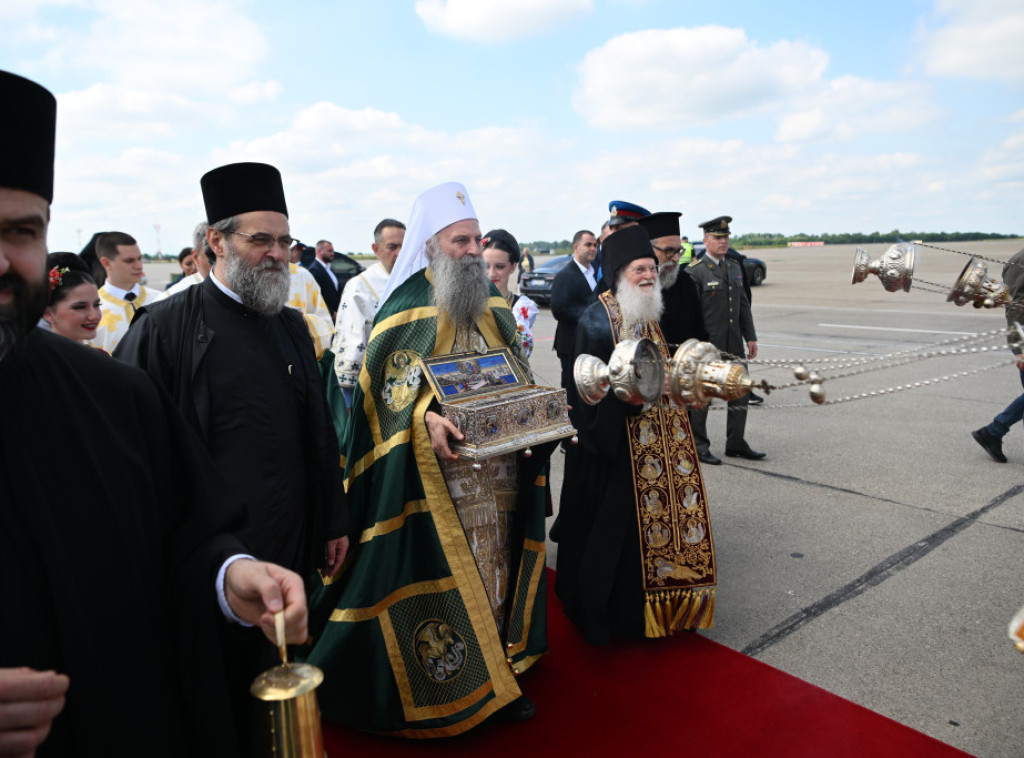Porfirije: Srpski narod dobio veliku duhovnu blagodat od manastira Vatoped