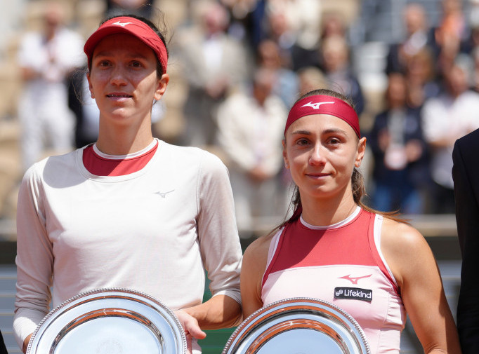 Aleksandra Krunić i Ana Danilina poražene u finalu Rolan Garosa u dubl konkurenciji
