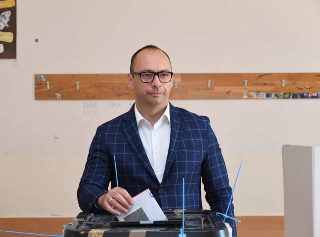 Igor Simić: Srpska lista u srpskim sredinama osvojila svih 1