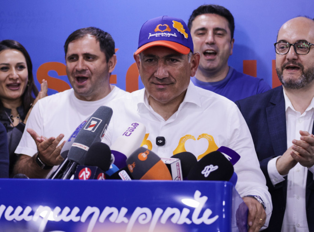 Pašinjan proglasio pobedu na parlamentarnim izborima u Jermeniji
