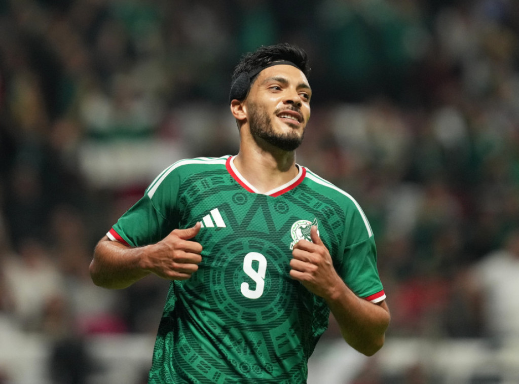 Reprezentativac Meksika Raul Himenez napušta Fulam po isteku ugovora