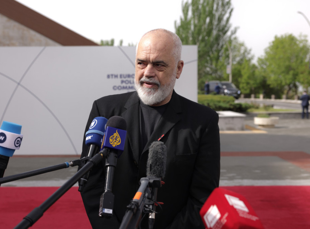 Rama: Albanija će nastaviti izgradnju odmarališta Džareda Kušnera