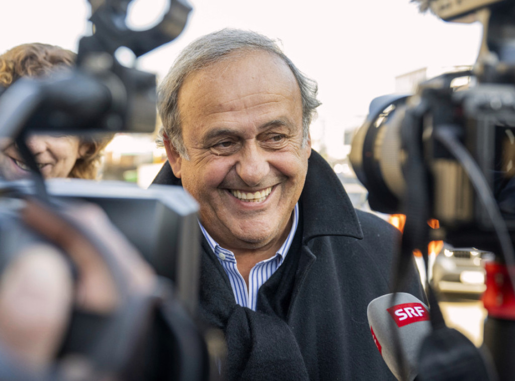 Bivši šef UEFA Platini podneo tužbe protiv FIFA i Infantina