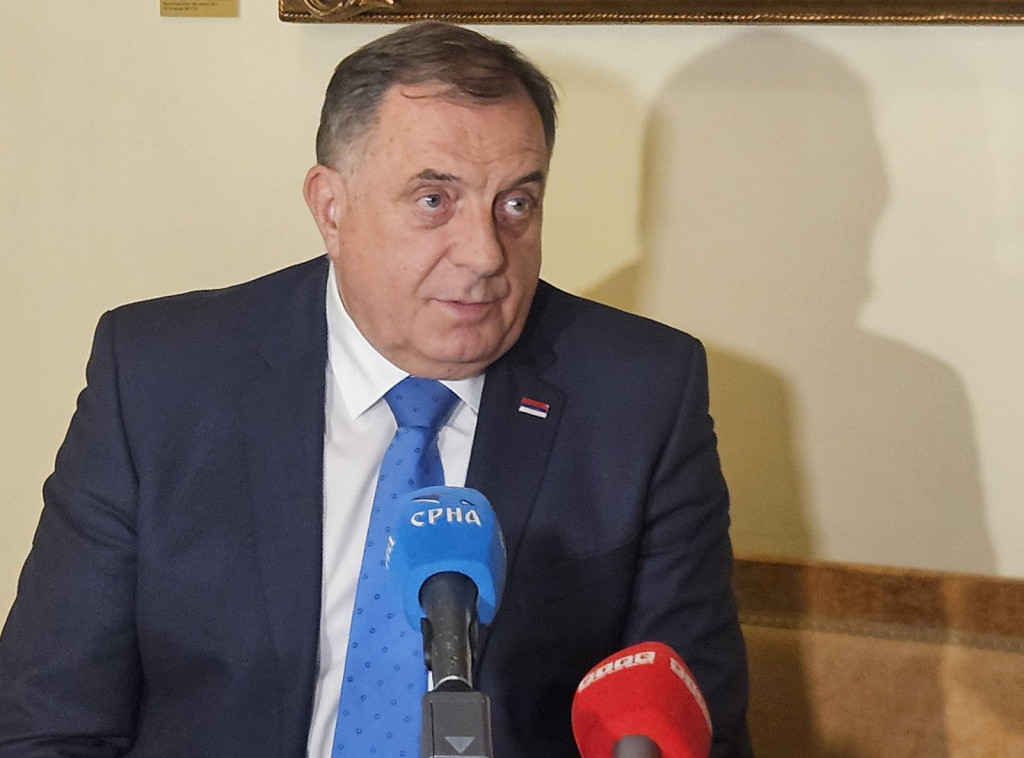 Dodik: Čemerno večno ranjeno od muslimansko- hrvatsih zločinaca pre 34 godine