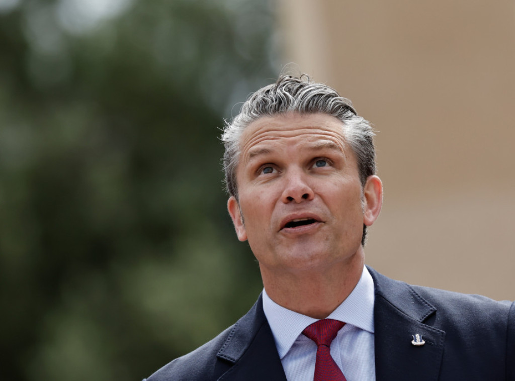 Hegset: Kuba bi izazvala konfrontaciju ako nabavi oružje koje može da stigne do SAD