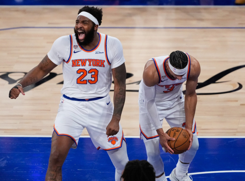 Njujork velikim preokretom pobedio San Antonio i došao na korak do titule u NBA ligi