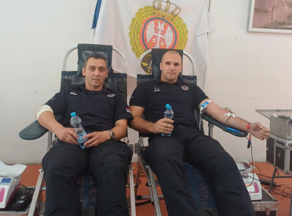 U Okružnom zatvoru u Novom Sadu 33 zaposlena donirala krv