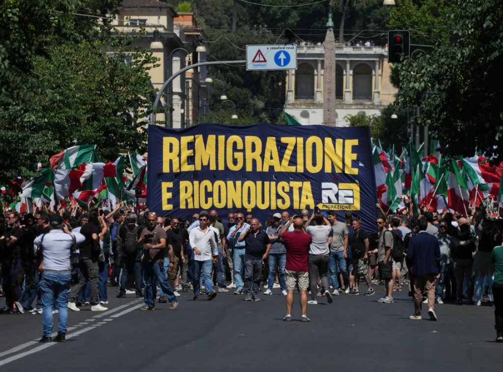 Rim u blokadi, održavaju se četiri protestna marša